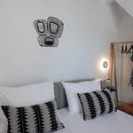 Avli Apartment *